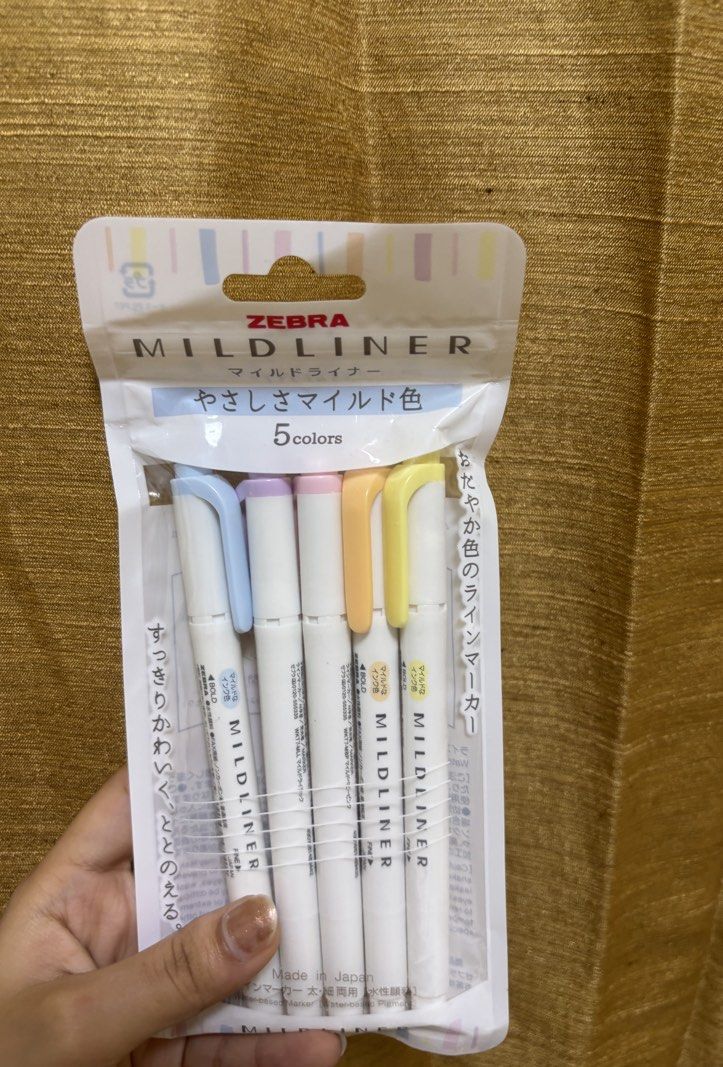 Zebra Mildliner Highlighter Pens - 5 Colors (Category: Stationery & School Supplies) located in Singapore. Submitted by pri_dv (Listing ID 1438834463, Image 4). Description: - Brand new Zebra Mildliner highlighter pens. - Each pack includes 5 pastel colors. - Available sets: 'Mild', 'Natural', and 'Gentle'. - Ideal for note-taking, journaling, and adding color - All packs are sealed and unopened, bought from Popular - Selling for $8.50 each - Mee