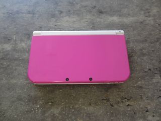 New Nintendo 3DS LL console, power-on confirmed / RED-001 / White x Pink