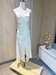 Xs Elegant White Satin Slip Dress with Ruched Detail