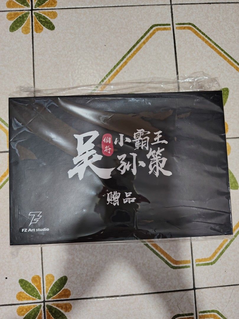 FZ Art Studio FZ006 Sun Ce 孙策 1/6 (Category: Craft Supplies & Tools) located in Singapore. Submitted by hosei18 (Listing ID 1440610669, Image 2). Description: Brand new sealed in shipping box. Meet up and deal at Bedok mall or Bedok bus interchange. If driving can also deal under my block. Price fixed..