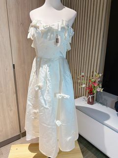 S size White Strapless Bow & Pearl Embellished Midi Dress