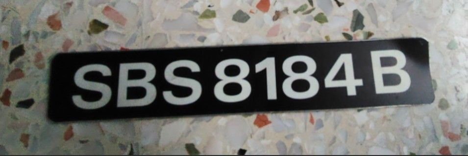 SBS8184B licence plate