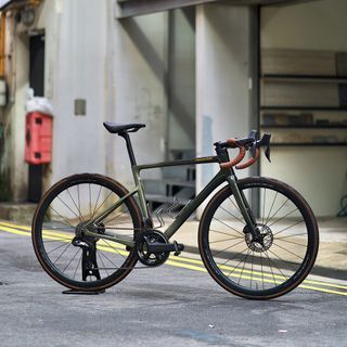 Cannondale SuperSix Evo Hi-Mod Disc Road Bike