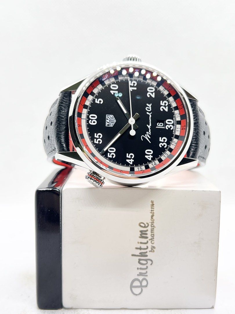 Pre Owned Tag Heuer Carrera “Mohammed Ali” WAR2A11 Black Dial Automatic Steel Casing Leather ( Dec 16 ) (Category: Watches) located in Singapore. Submitted by brightime (Listing ID 1436403453, Image 2). Description: Pre Owned Tag Heuer Carrera “Mohammed Ali” WAR2A11 Black Dial Automatic Steel Casing Leather ** Pre-Owned ** ** Unpolished Set, Very Mint Condition ** Model : WAR2A11.FC6337 Also known as : Carrera “Mohammed Ali” Case size : 43mm Dial