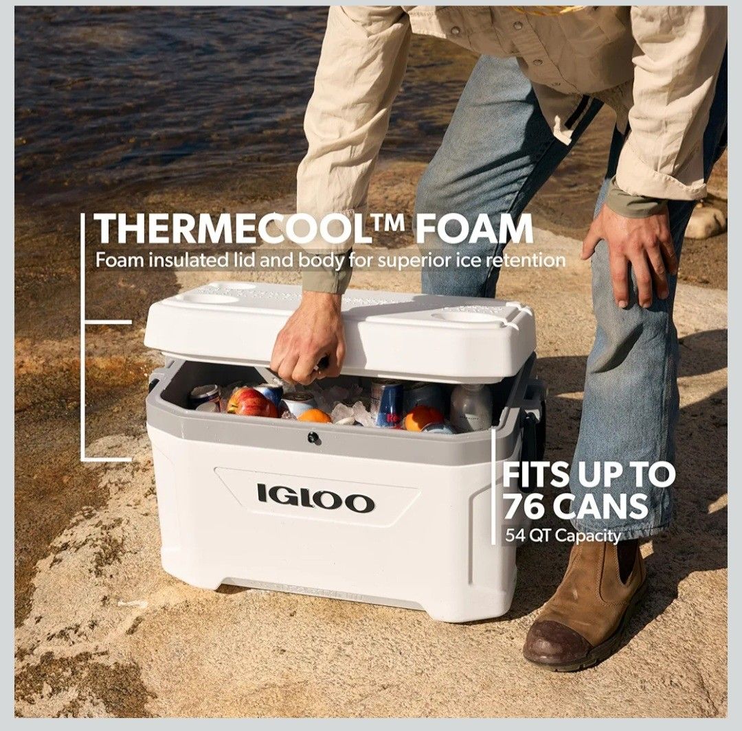Igloo Marine Cooler | Insulated Hard Shell Ice Chest (Category: Hiking & Camping) located in Singapore. Submitted by polar_panda (Listing ID 1443096501, Image 2). Description: Marine coolers are packed with industry-leading features like stain and odor resistant material, UV inhibitors, and foam insulation with multiple days of ice retention. Built to withstand fishing trips, wet conditions, and sunny days, an Igloo marine cooler is the best ice 