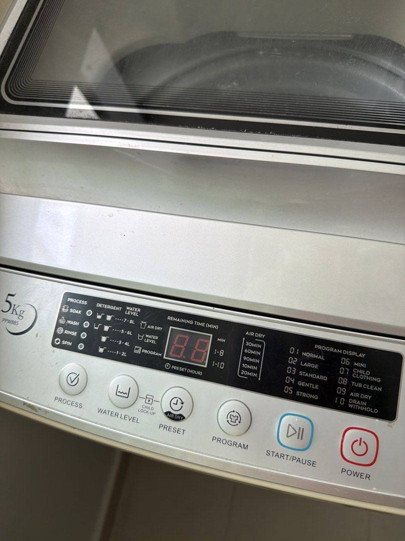 PowerPac 5kg Top Load Washing Machine (Category: Washing Machines and Dryers) located in Singapore. Submitted by wearitownit (Listing ID 1442953316, Image 2). Description: Collect by 11th June before 10.30am, no defects. 4 years plus..