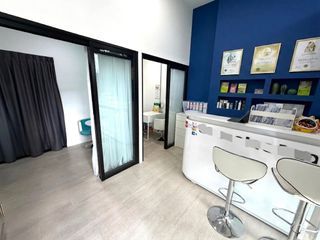 Wa.91254541 Beauty Salon shop at The Stars @Kovan for takeover