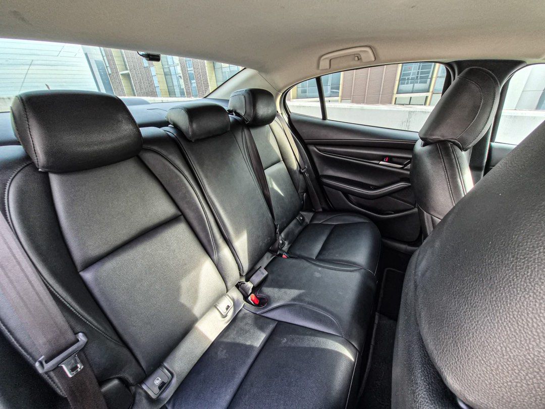 Mazda 3 Sedan Mild Hybrid 1.5 Classic (A) (Category: Used Cars) located in Singapore. Submitted by caropedia_singapore (Listing ID 1444401745, Image 9). Description: 🔥 MAZDA 3 MILD HYBRID 1.5A – 1 OWNER | STYLISH & FUEL-EFFICIENT DAILY DRIVE 💎 A sleek and well-equipped sedan that combines Mazda’s premium driving feel with excellent fuel efficiency. Perfect for drivers looking for comfort, style and practicality in one package. 🚗 Vehicle Overvi