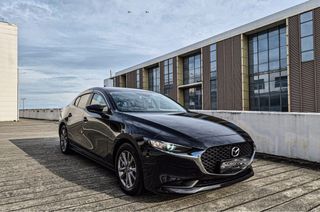 Mazda 3 Sedan Mild Hybrid 1.5 Classic (A)