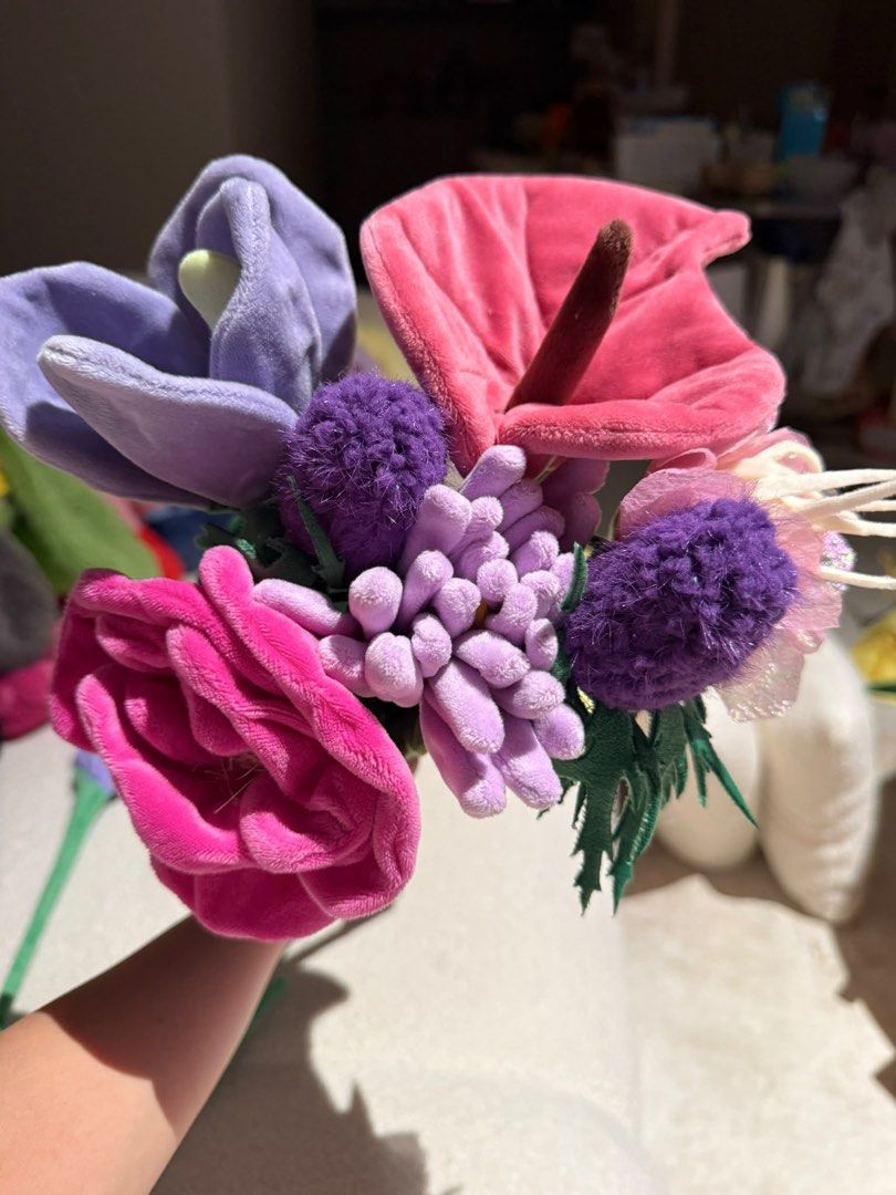 CJ Hendry flower market purple pink (Category: Flowers & Bouquets) located in Singapore. Submitted by poppyyysells (Listing ID 1444835242, Image 3). Description: Not sure what the names of the flowers are Self pick up All for $100.