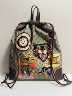 Gucci GG Supreme Monogram Backpack with Patches