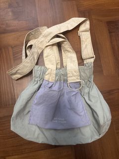 Beyond The Vines Colorblock Dumpling Bag in Seafoam