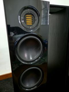 ELAC FS 147 Made in Germany Floorstanding main front Speakers similar to Denon Yamaha wharfedale Revel PSB Polk SVS JBL KEF Klipsch monitor audio Triangle Dynaudio Bowers