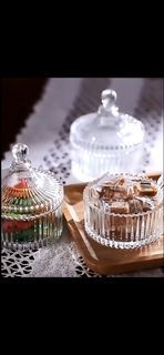 Set of 5 Clear Glass Candy Jars with Lids