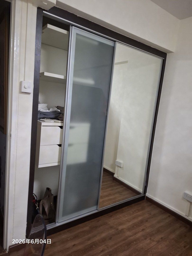 Room rental at 274 Bangkit Road (Category: HDB) located in Singapore. Submitted by torres91 (Listing ID 1446405109, Image 3). Description: HDB room for rental S 670274 Low floor 1 pax $1100, 2 pax $1300 Light cooking only Coffee shop, clinic, supermarket, hawker within 5 minutes walking distance away Can arrange viewing PM me if you are keen .