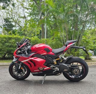 2021 DUCATI PANIGALE V4 / V4S