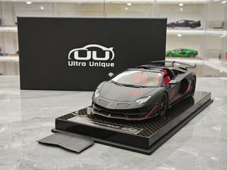 Ultra Unique  1:18 Lamborghini Aventador SVJ Matte Black