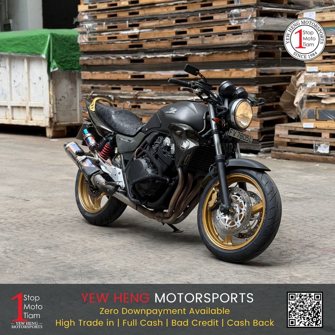 Honda CB400 Super 4 Spec 3 | S4 Spec III | Spec3 | Super4 | Yoshimura Exhaust | VTEC (Category: Class 2A) located in Singapore. Submitted by yewhengmotorsports (Listing ID 1442583637, Image 3). Description: ‼️Used Honda CB400 Super 4 Spec 3 With Legal Yoshimura Exhaust & Bitubo Suspension‼️ Register Date: 27/07/2007 COE Expiry: 31/05/2027 Mileage: 238,460km 🔥Selling @ $7,888🔥 *before Insurance ONLY 𝙒𝙝𝙮 𝘾𝙝𝙤𝙤𝙨𝙚 𝙐𝙨 : 📌 $0 Down Payment 