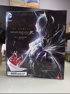Square Enix DC Comics Variant Play Arts Kai Batman Limited Color Version action figure
