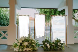 Large Photo Display Stand