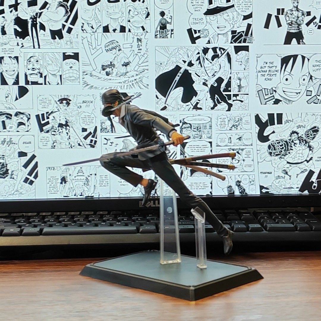 One Piece Figurines / Figures / Anime - Roronoa Zoro - Ichiban Kuji - Treasure Cruise (Prize E) (Category: Toy Figures) located in Singapore. Submitted by onepieceoftreasure (Listing ID 1449069169, Image 4). Description: No trade. This is a self repainted version, it enhanced the color shading of the skin tone Name: Roronoa Zoro Brand: Ichiban Kuji - Treasure Cruise (Prize E) Box: No Condition: The pictures are current condition. Well kept, good 