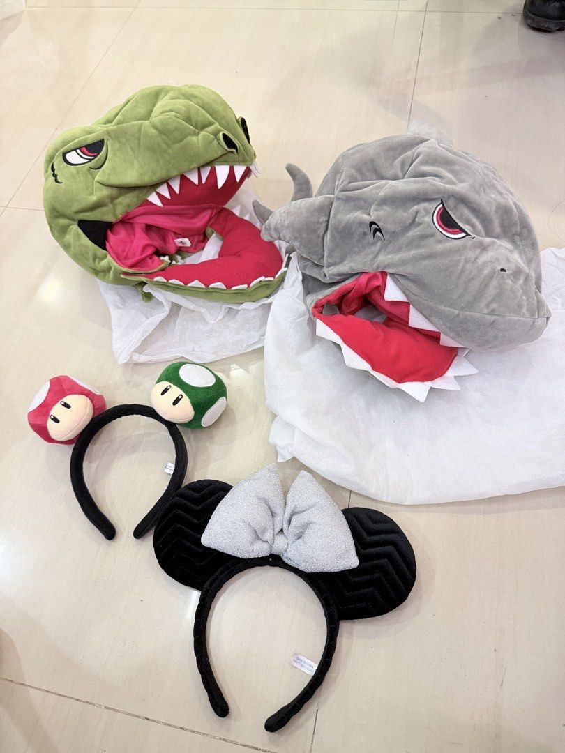 Universal Studios Japan USJ Disneyland Tokyo Nintendo Super Mario Dinosaur Shark Headband Headwear Accessories Lotte World (Category: Hair Accessories) located in Singapore. Submitted by maechu (Listing ID 1449461625, Image 1). Description: Dinosaur $18 (rtp $36) Shark $18 (rtp $36) USJ Nintendo Super Mario ❌ Disneyland Tokyo Mickey Mouse $12.