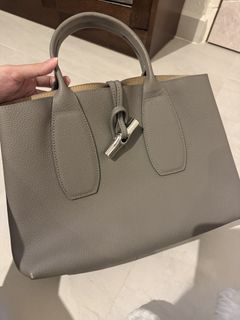 Longchamp Roseau Top Handle Bag M in Grey Leather