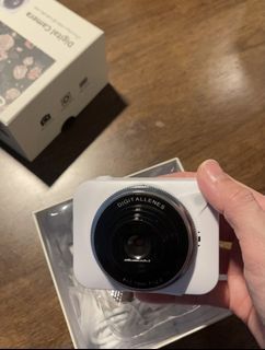 CCD Camera - White Digital Camera with 512gb memory card