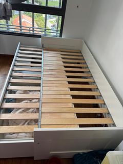 IKEA brimnes White Bed Frame with Storage Drawers