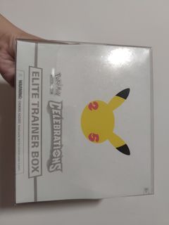 Pokemon Celebrations Elite Trainer Box Pikachu
