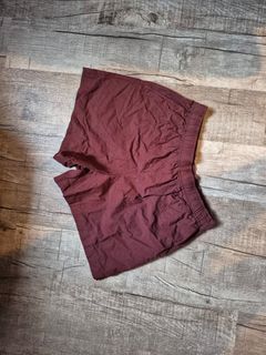 Uniqlo Women's Shorts Size L Maroon Cotton