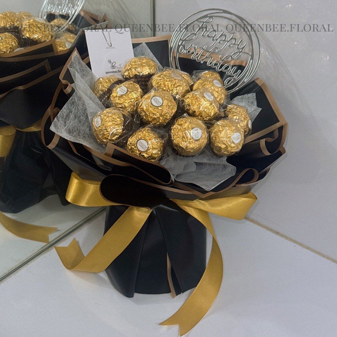 Custom snacks bouquet 💐 (Category: Flowers & Bouquets) located in Singapore. Submitted by queenbee.floral (Listing ID 1447273083, Image 2). Description: Available customisations and add ons - ✔️ Premium gift card ✔️ Happy Birthday Topper ✔️ LED fairy lights ✔️ Crown Topper ✔️ Graduation cap Topper ✔️ Others upon request - just ask us! 📦 Delivery Modes - 📍 Self Collection: Woodlands 730417 🚗 Doorstep delivery: $15 onwards (same-day delivery su