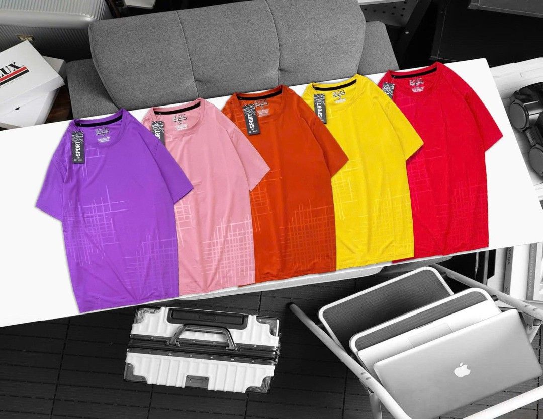 T shirt, polo shirt, no sleeve, long sleeve, man/woman shorts (Category: Tshirts & Polo Shirts) located in Singapore. Submitted by stillastudent_12 (Listing ID 1451084739, Image 4). Description: - Short sleeve button-up shirts - Features a cool grid pattern - Available colors: Please circle the colour you want. - Versatile for casual or smart-casual outfits -very cooling -if there are any questions or you are interested. please liaise with my mum
