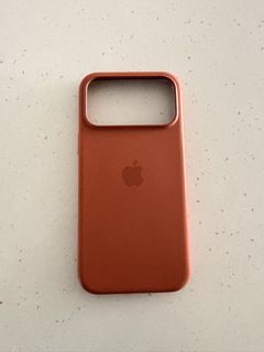 AUTHENTIC iPhone 17 Pro Max Silicone Case with MagSafe - Terra Cotta