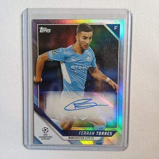 Ferran Torres 2021/22 Topps Champions League Autograph Card
