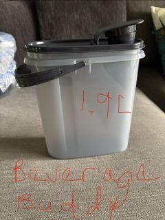 Beverage Buddy with handle for water storage