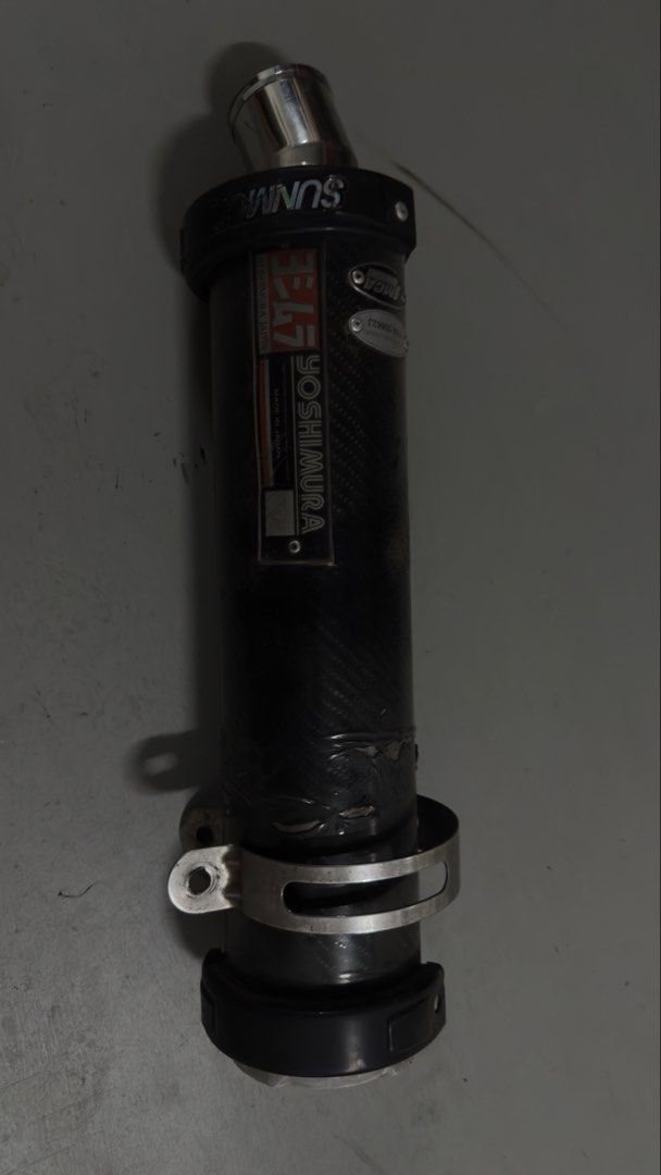S4 spec 3 Exhaust YoshiMura (Category: Motorcycle Accessories) located in Singapore. Submitted by xmxlxeczx (Listing ID 1446994641, Image 3). Description: Genuine CYCLONE YOSHI Exhaust for Honda Super 4 (CB400) Selling my genuine Yoshimura exhaust as I’ve upgraded to a different setup. * Fits Honda Super 4 (CB400) * Good condition * Nice deep Yoshimura sound * No leaks or cracks * Normal wear and tear from use * Well maintained * What you see is 