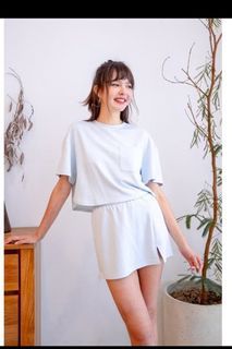 Henley Crop Top T-shirt with Pocket