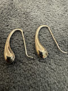 Solid Sterling Silver Teardrop Hook earrings