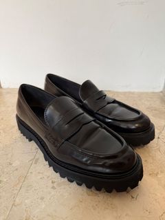 Charles & Keith Black Chunky Sole Loafers