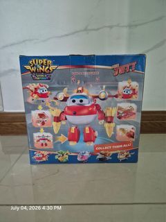Super Wings Jett Deluxe Transforming, 2 Modes Robot Deformation Aeroplane Action Figures