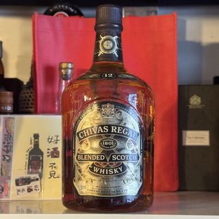 2L Chivas Regal 12 Year Blended Scotch Whisky Vintage Handled Bottle 43% Discontinued Large Format Sealed Collector 威士忌 not Johnnie Walker Dewar's Ballantines 18 21 25 Year Whiskey