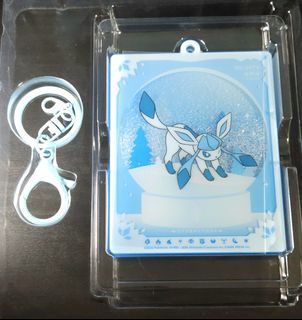 Glaceon Keychain with the promo card