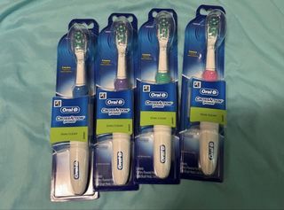 Oral-B CrossAction Power Dual Clean Electric Toothbrush Heads (4 Pack)