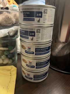 Hill's Prescription Diet z/d Food Sensitivities Cat Food (5 cans)