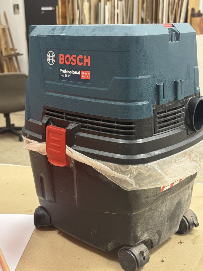 Bosch pro vacuum gas 15 ps heavy duty (Category: Vacuum Cleaner & Housekeeping) located in Singapore. Submitted by xavier231 (Listing ID 1455827010, Image 2). Description: Up for sale is the Bosch vacuum gas 15 PS pro heavy duty shop vac. I used it really sparingly. It was connected to my tablesaw and I only used it when the Table Saw was on. It's still in great condition and works perfectly comes with a hose, a cyclone separator and the vacuum e