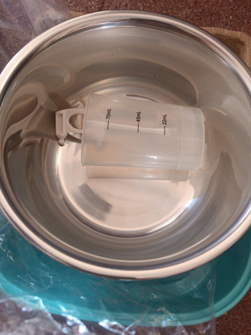Kessler multi function Electric Lunch Box KES-02A (Category: Cookware & Accessories) located in Singapore. Submitted by seven7stars (Listing ID 1455756462, Image 3). Description: Brand new in box,never used B4, my auntie bought and kept aside Comes with everything including warranty card Meet central areas.