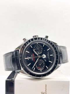 Pre Owned Omega Speedmaster Moonphase 304.33.44.52.01.001 Black Dial Automatic Steel Casing Leather ( Oct 21 )