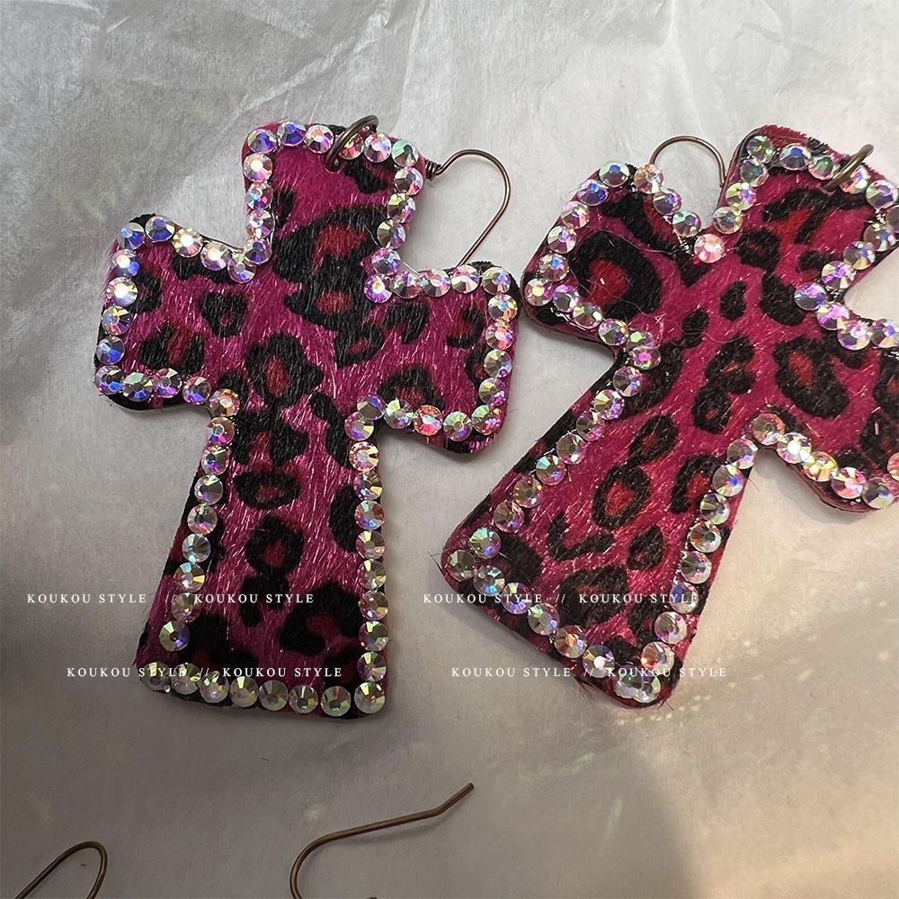 y2k/gyaru bedazzled cheetah print cross earrings (Category: Earrings) located in Singapore. Submitted by y2kqueen (Listing ID 1455734509, Image 3). Description: PREORDER colours: brown, white, pink.