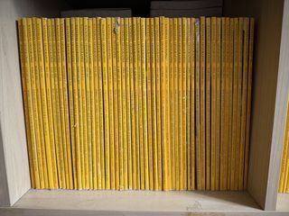 106 National Geographic Magazines